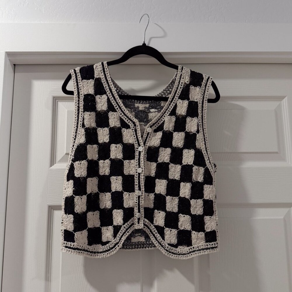 Crochet Checkered Vest